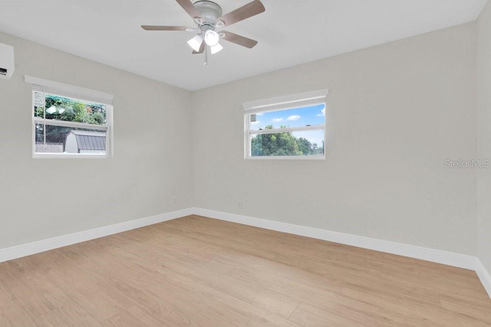 PINEVIEW - Residential