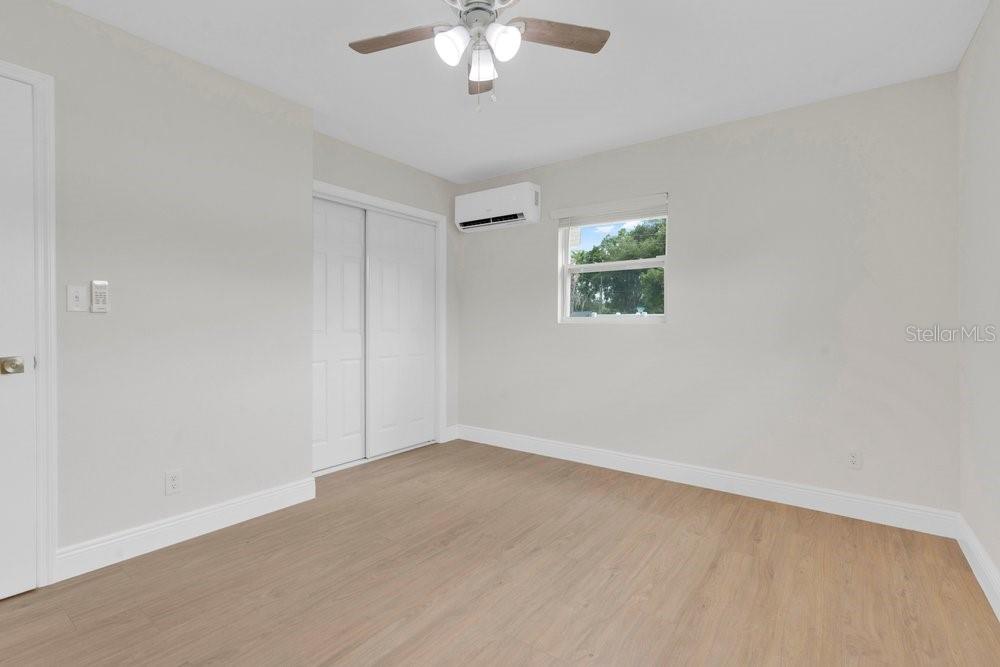 PINEVIEW - Residential