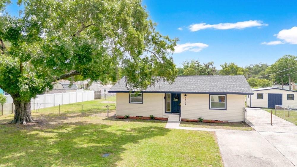PINEVIEW - Residential