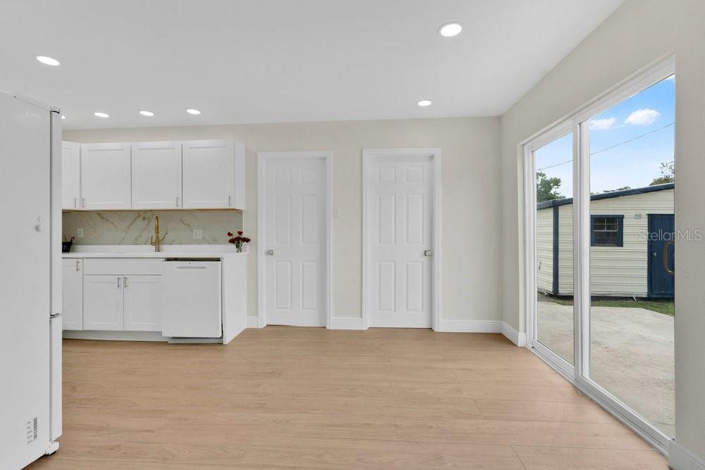 PINEVIEW - Residential