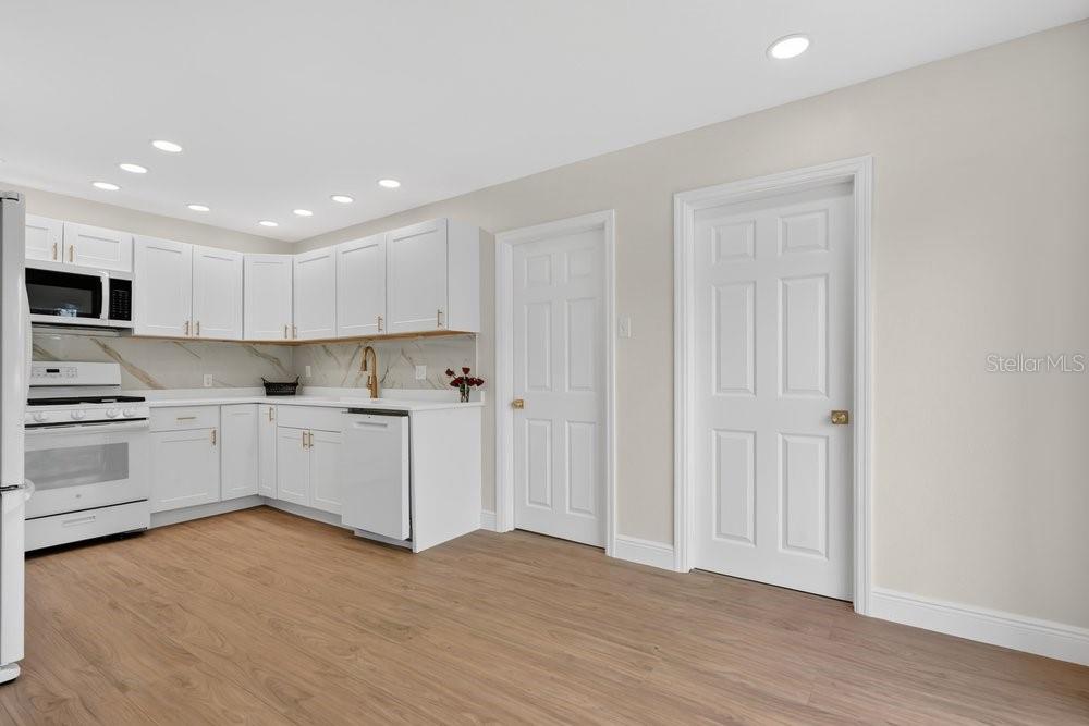 PINEVIEW - Residential