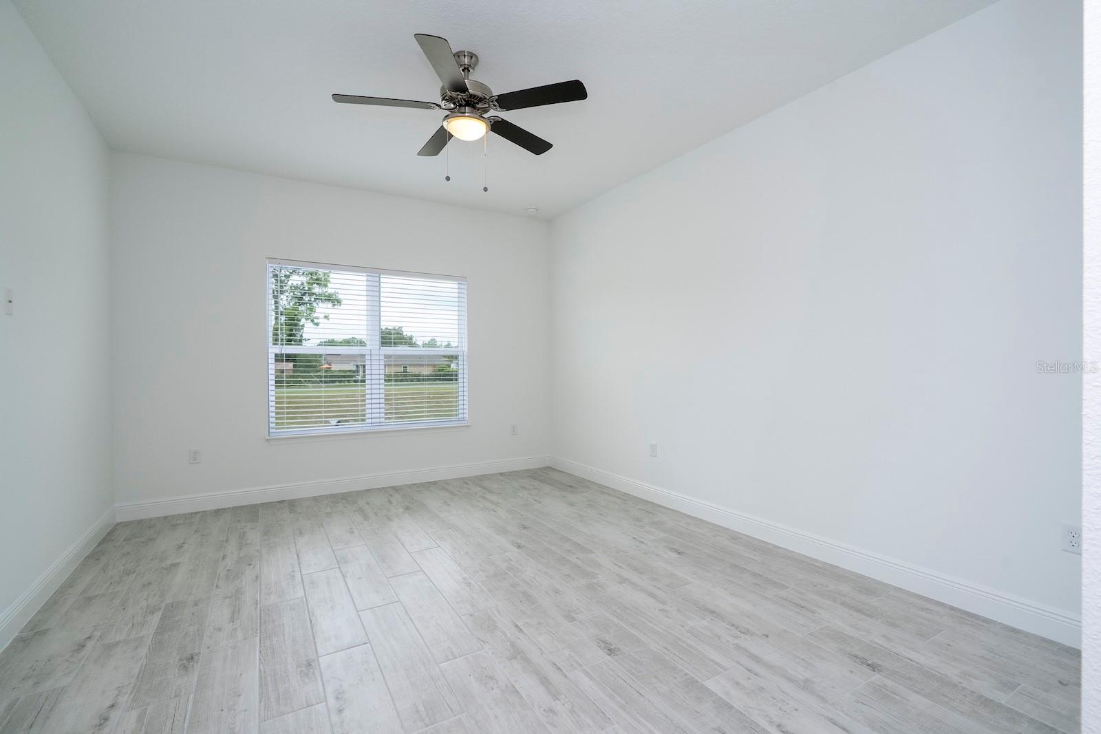 MARION OAKS UN 4 - Residential