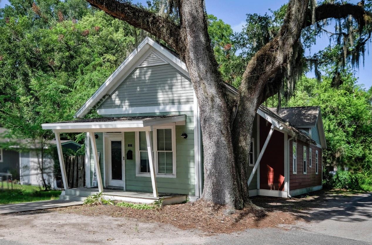 BROWNS ADD -J M FENNELL - Residential
