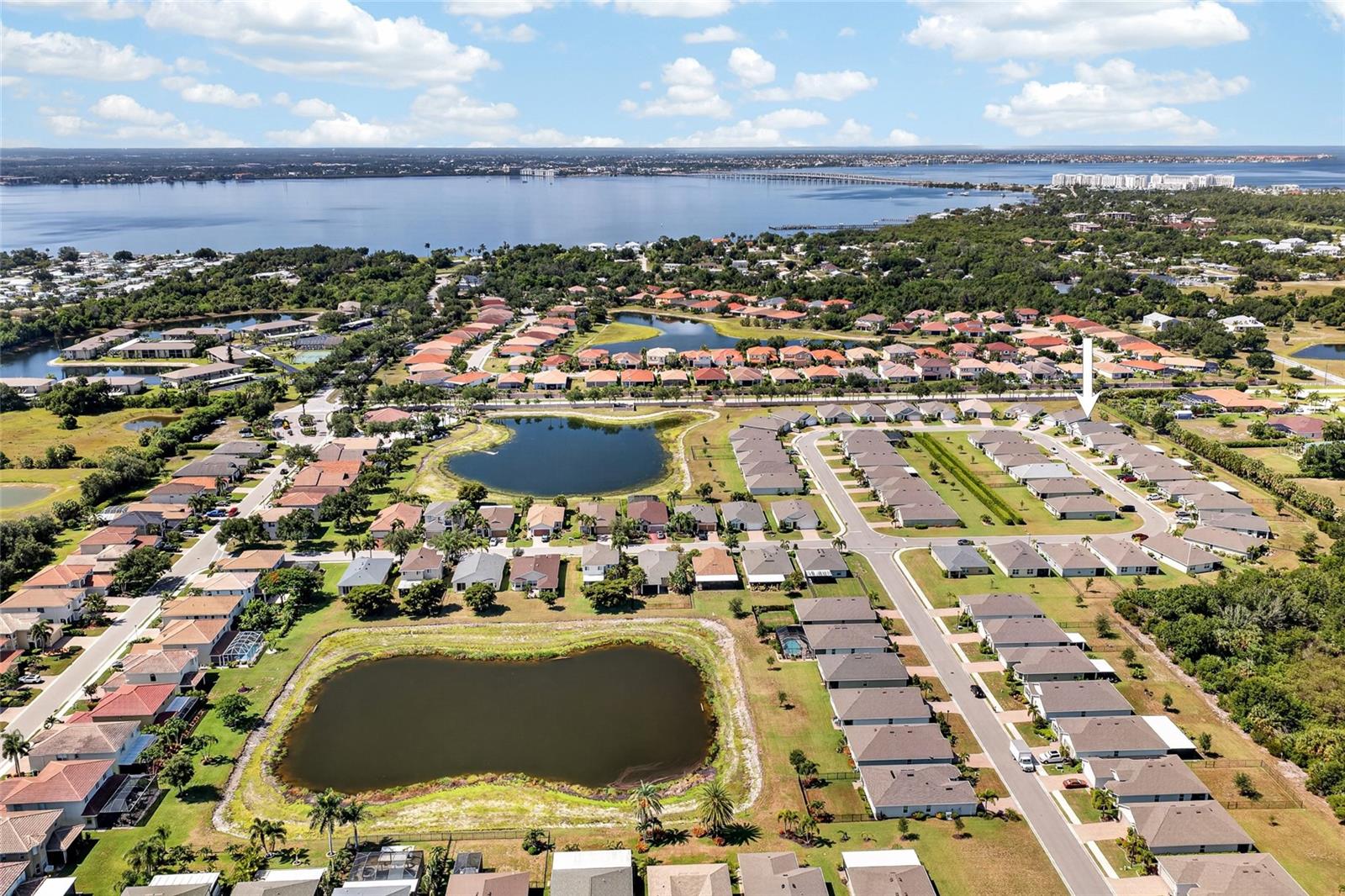 RIVER CLUB - Residential