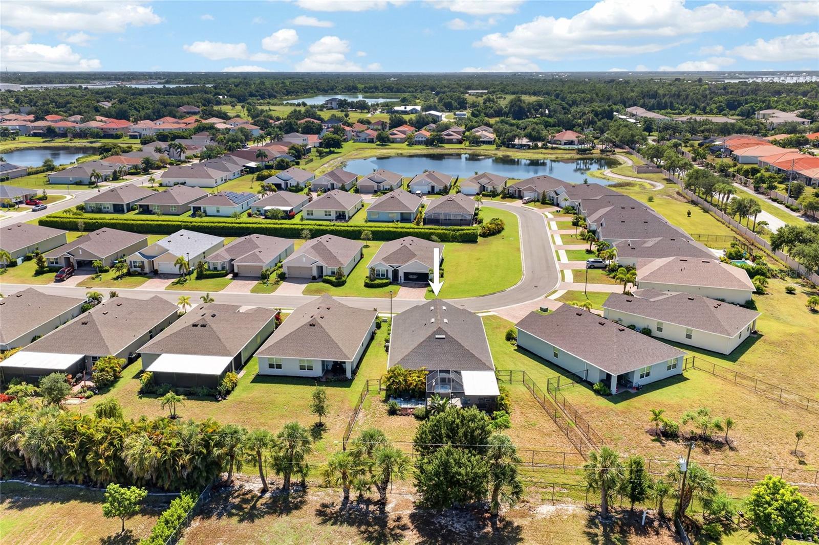 RIVER CLUB - Residential