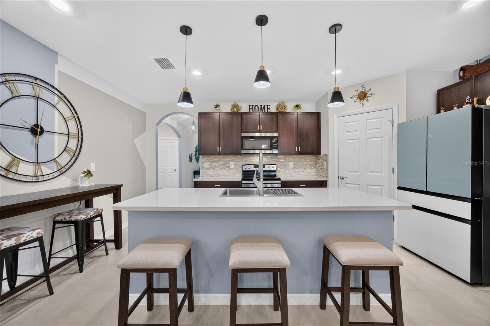 RIVER CLUB - Residential