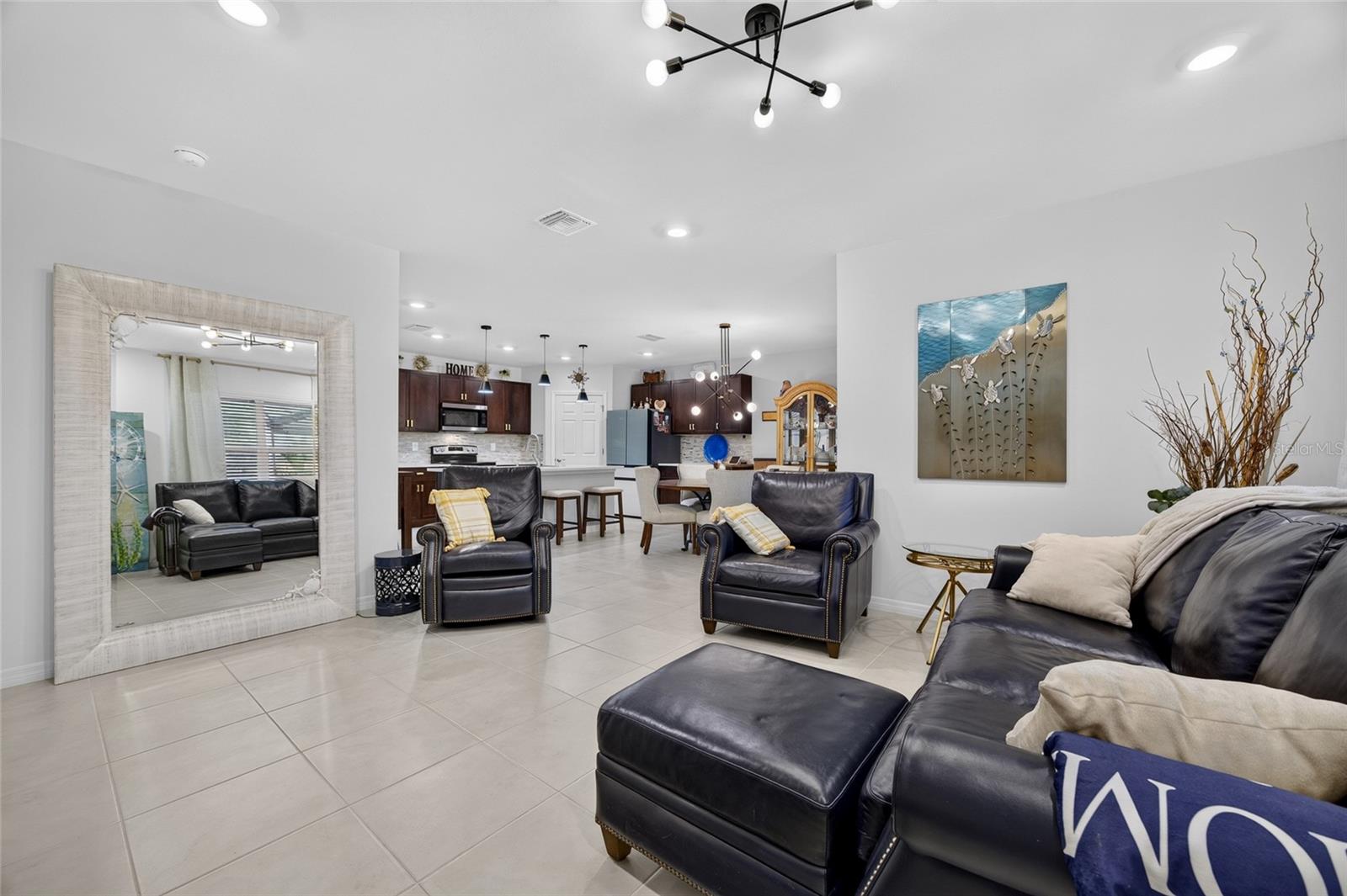 RIVER CLUB - Residential