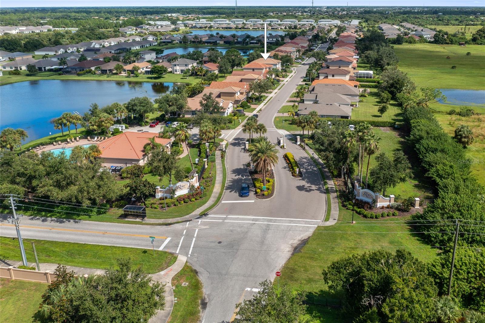 RIVER CLUB - Residential