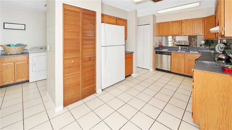 WEDGEWOOD TENNIS VILLAS - Residential Lease