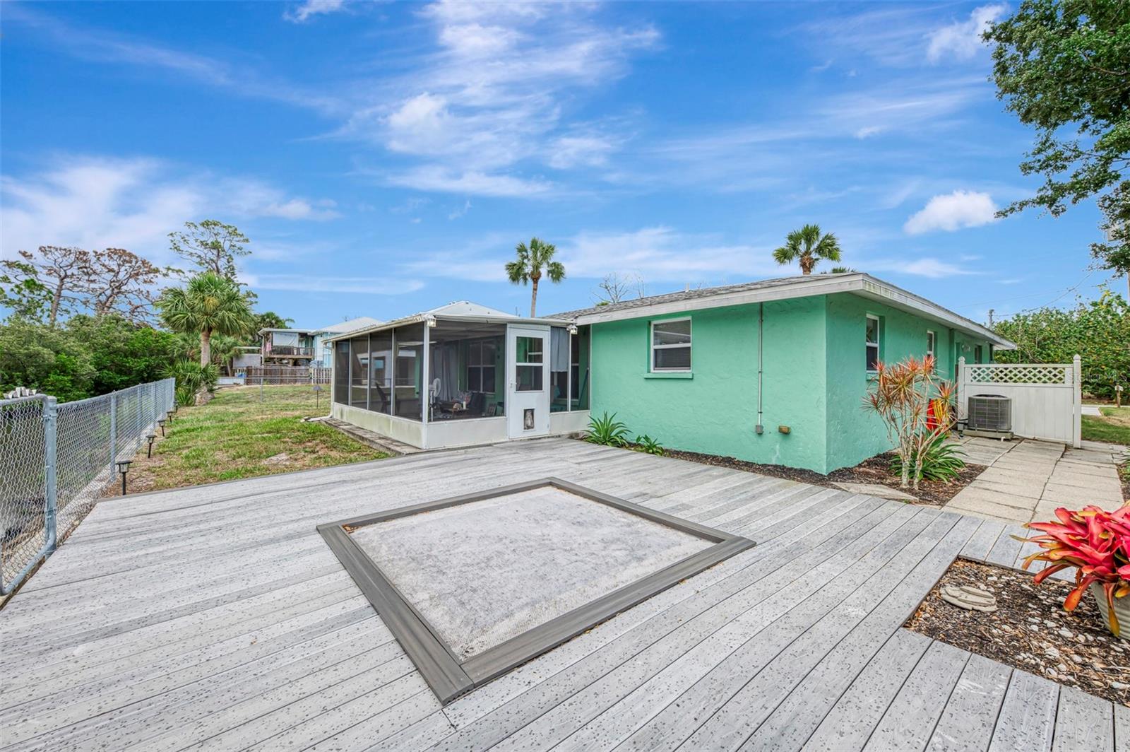 DEER CREEK COVE - Residential
