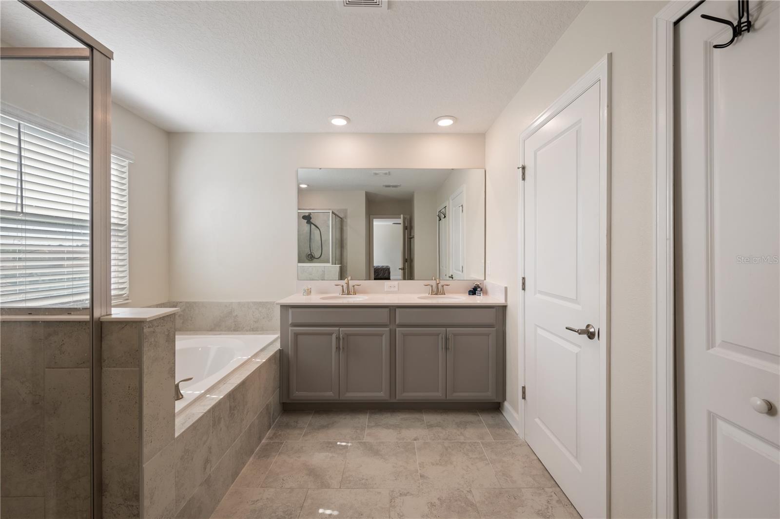 STONEYBROOK SOUTH NORTH PRCL PH 5 - Residential