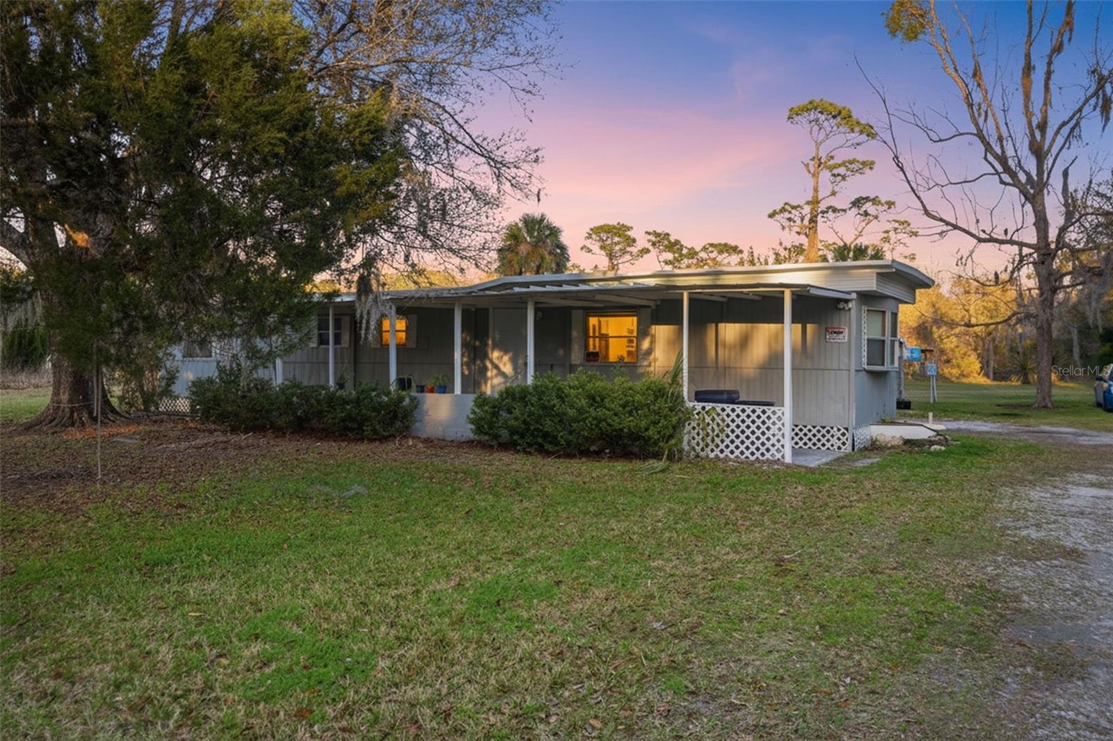 INCOME PRODUCING PROPERTY. TOTAL OF 5 SEPERATE HOUSES!!!  
House 2 (2019 S Stonebrook) Single family 2 bed 1 bath 12-month lease $1600 a month
House 3 (2029 S Stonebrook-Pictures to come) Month-to month $1000 a month
House 4 (2045 S Stonebrook) Mobile home 3 bed 2 bath 12-month lease $1500 a month
House 5 (2051 S Stonebrook) Mobile home 2 bed 2 bath possible 3 bed Month-to-month $1200 a month
All houses are situated on over 3 1/2 acres of land with their own space. See attached floor plans and pictures for each house.