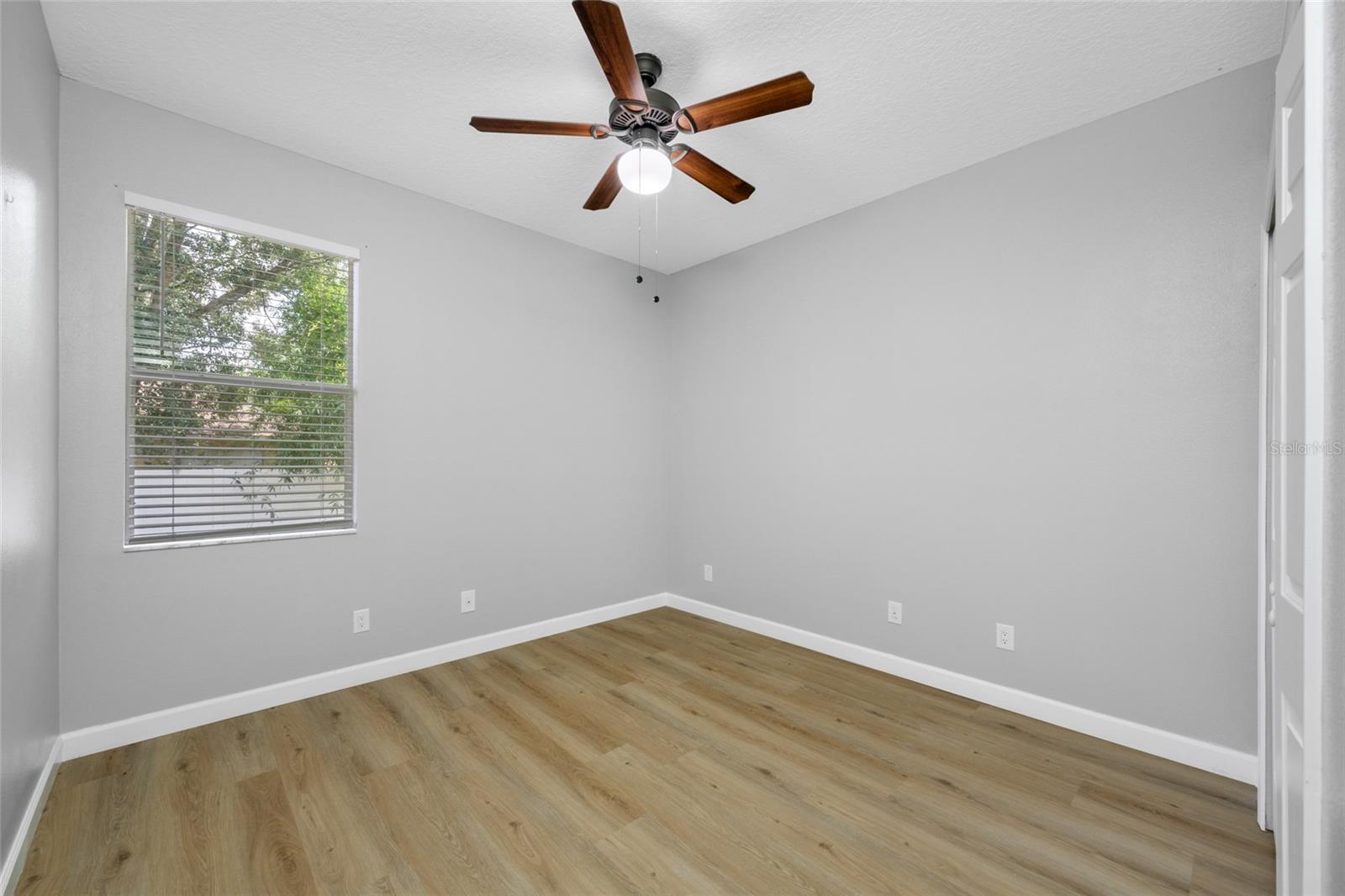 HIDDEN OAKS AT TEMPLE TERRACE - Residential