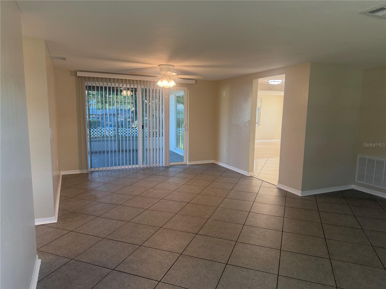 SPRING LAKE ESTATES - Residential