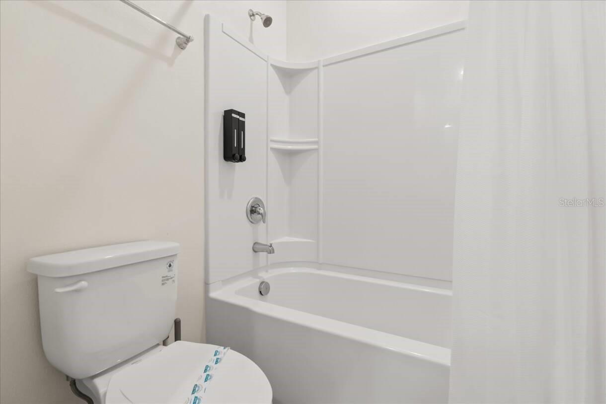 SOLARA RESORT VACATION VILLAS REP - Residential