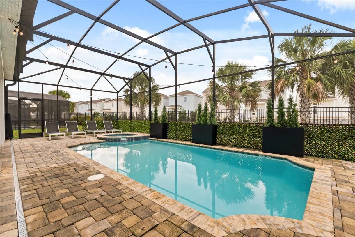 SOLARA RESORT VACATION VILLAS REP - Residential