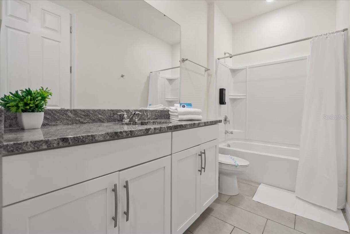 SOLARA RESORT VACATION VILLAS REP - Residential