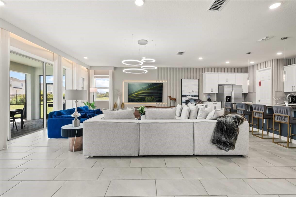 SOLARA RESORT VACATION VILLAS REP - Residential