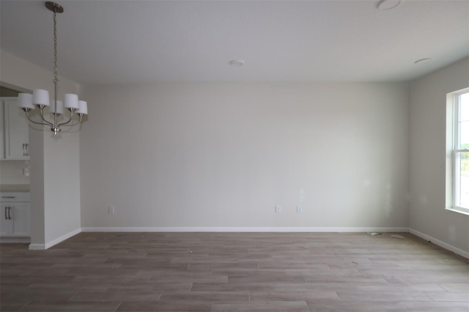 CENTER LAKE ON THE PARK - Residential