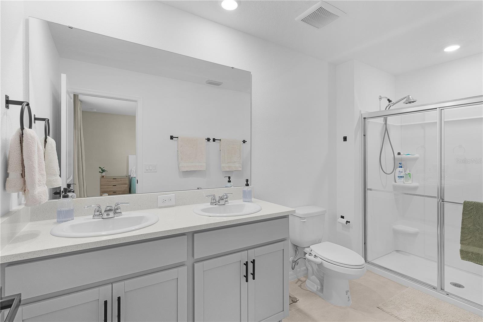 WATERSTONE - Residential
