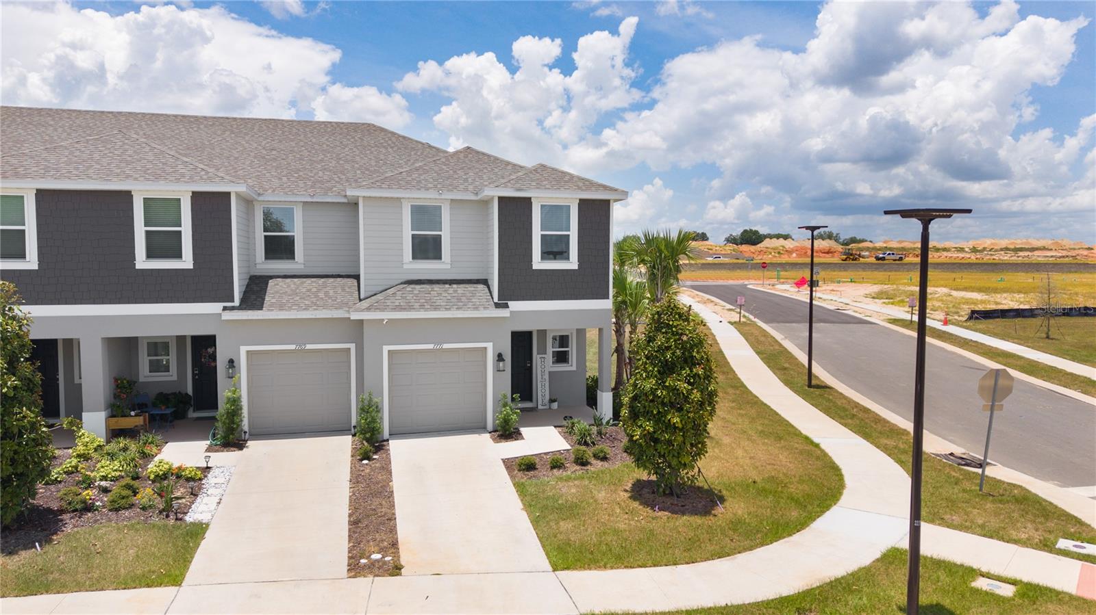 WATERSTONE - Residential