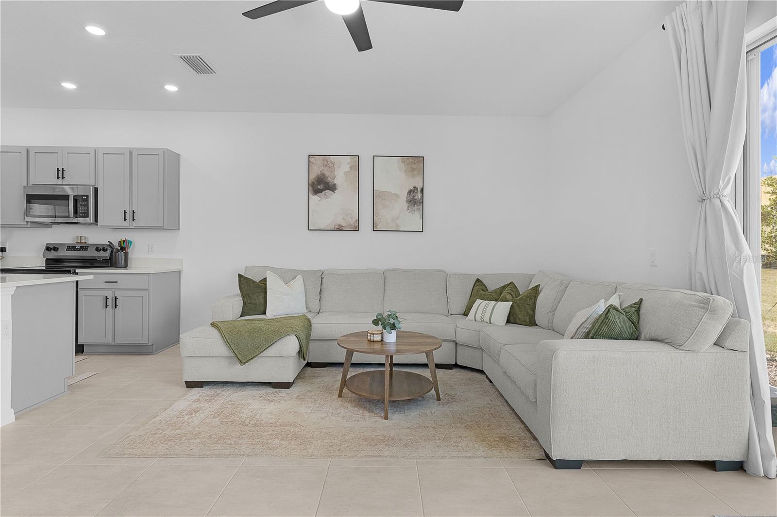 WATERSTONE - Residential