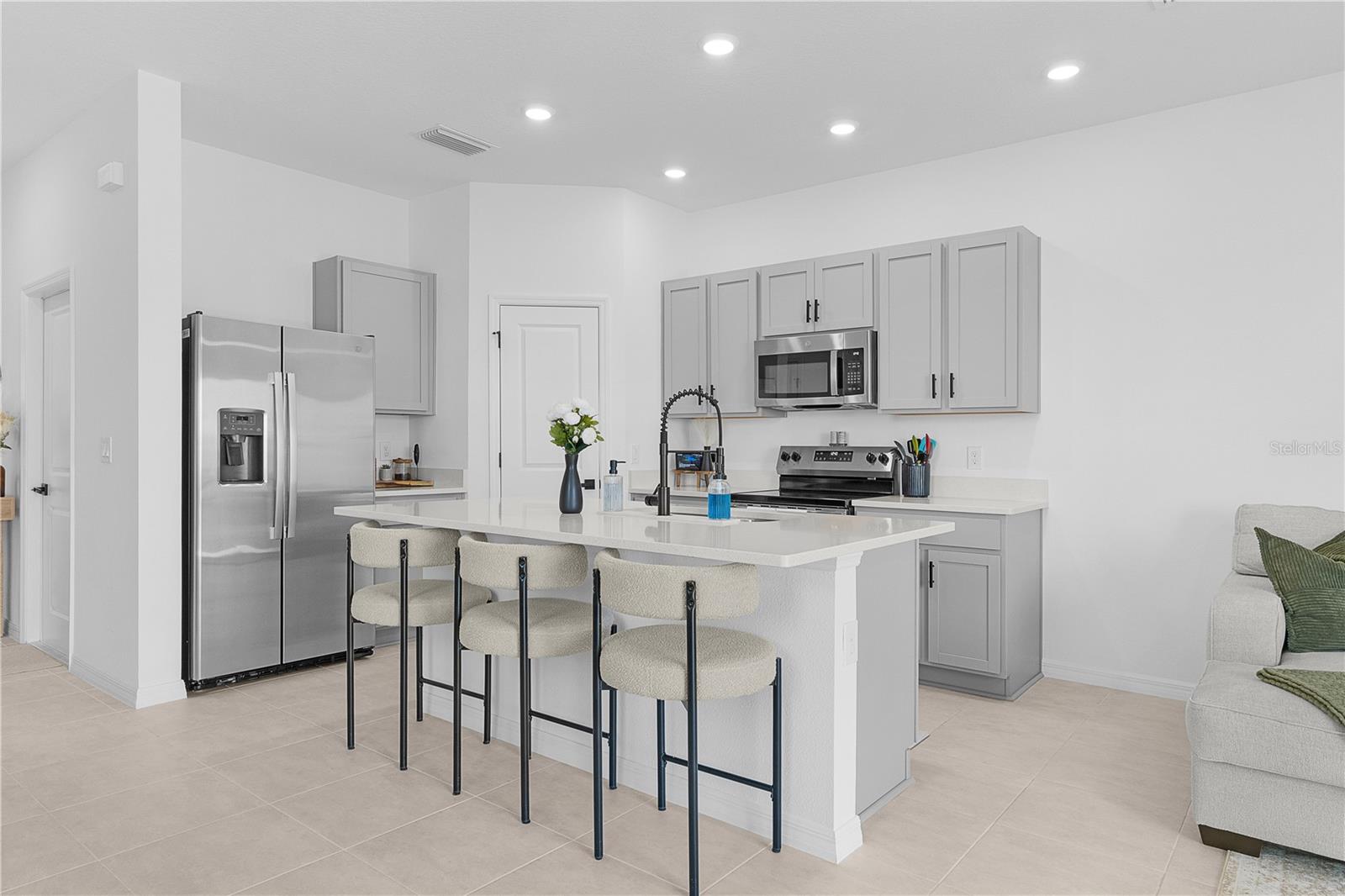 WATERSTONE - Residential