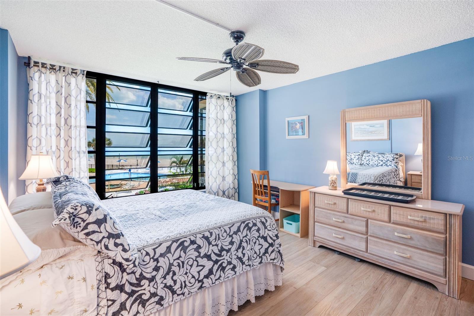 SHORE MARINER THE CONDO - Residential
