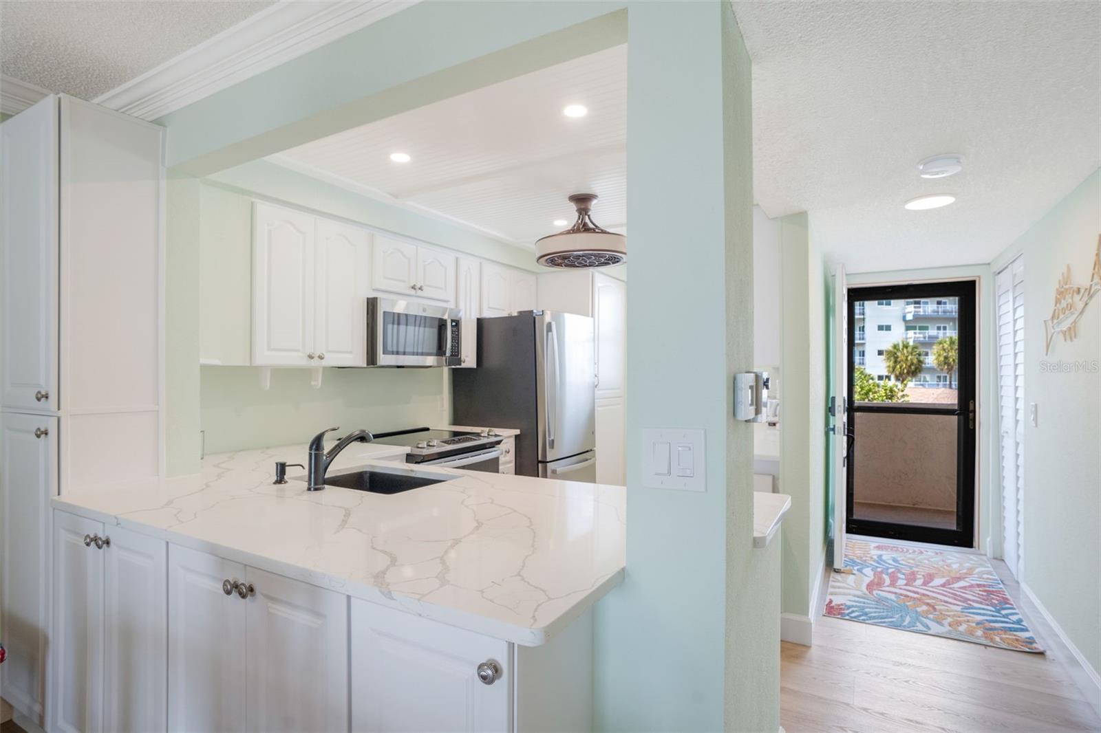 SHORE MARINER THE CONDO - Residential