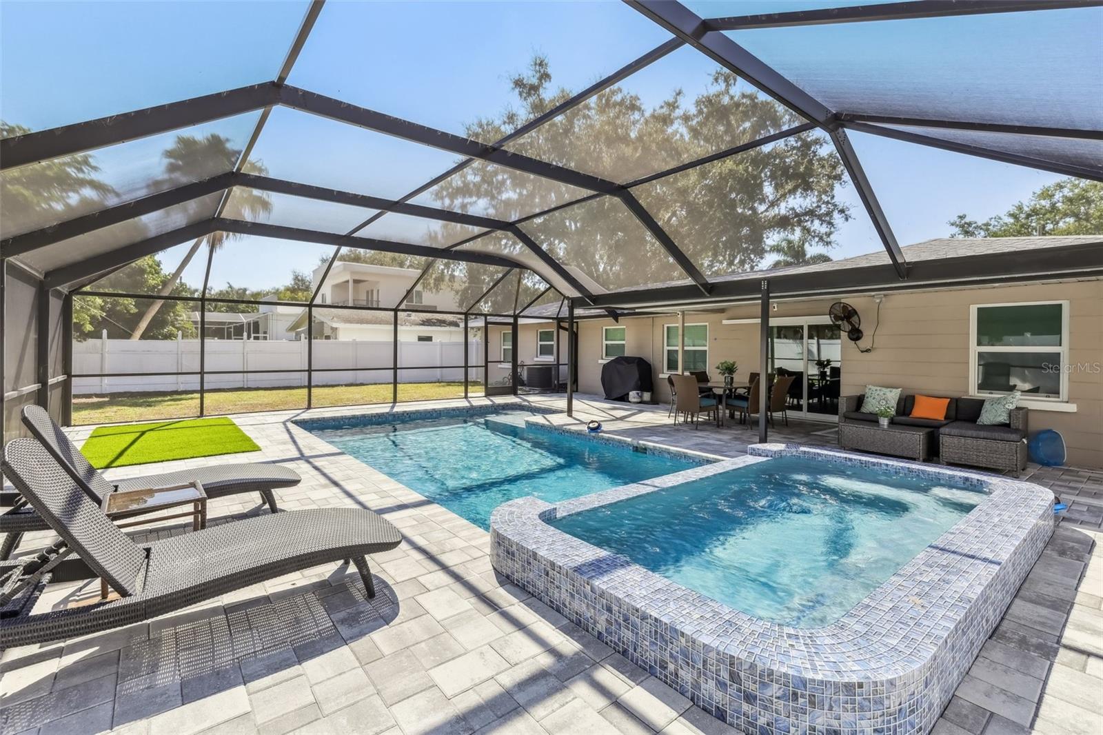 ORANGE PARK - Residential