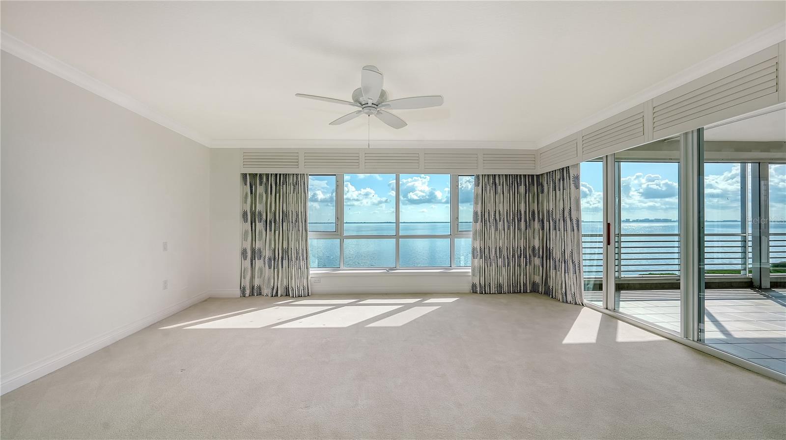 MARINA BAY - Residential