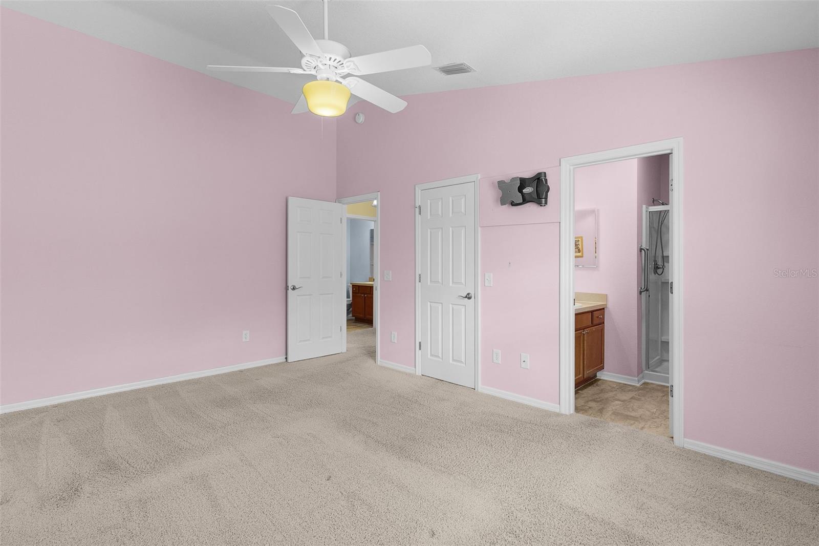 VILLAGES OF SUMTER HALLANDALE VILLAS - Residential