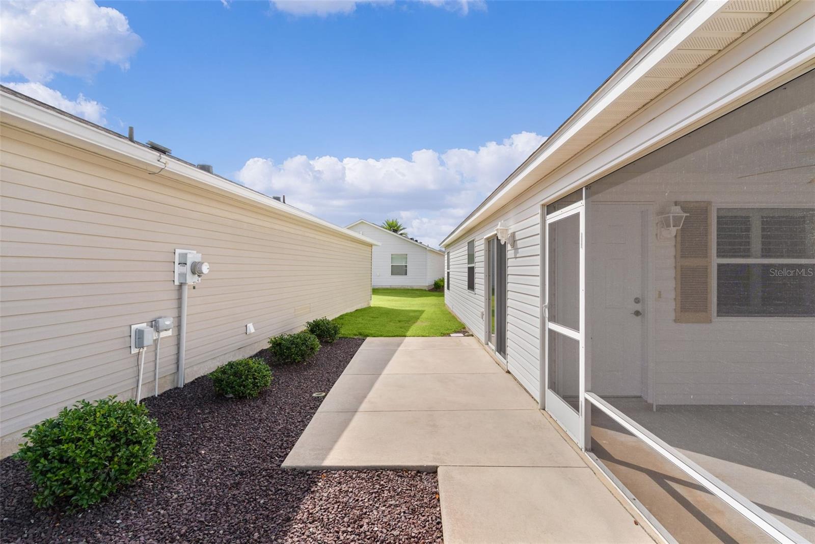 VILLAGES OF SUMTER HALLANDALE VILLAS - Residential