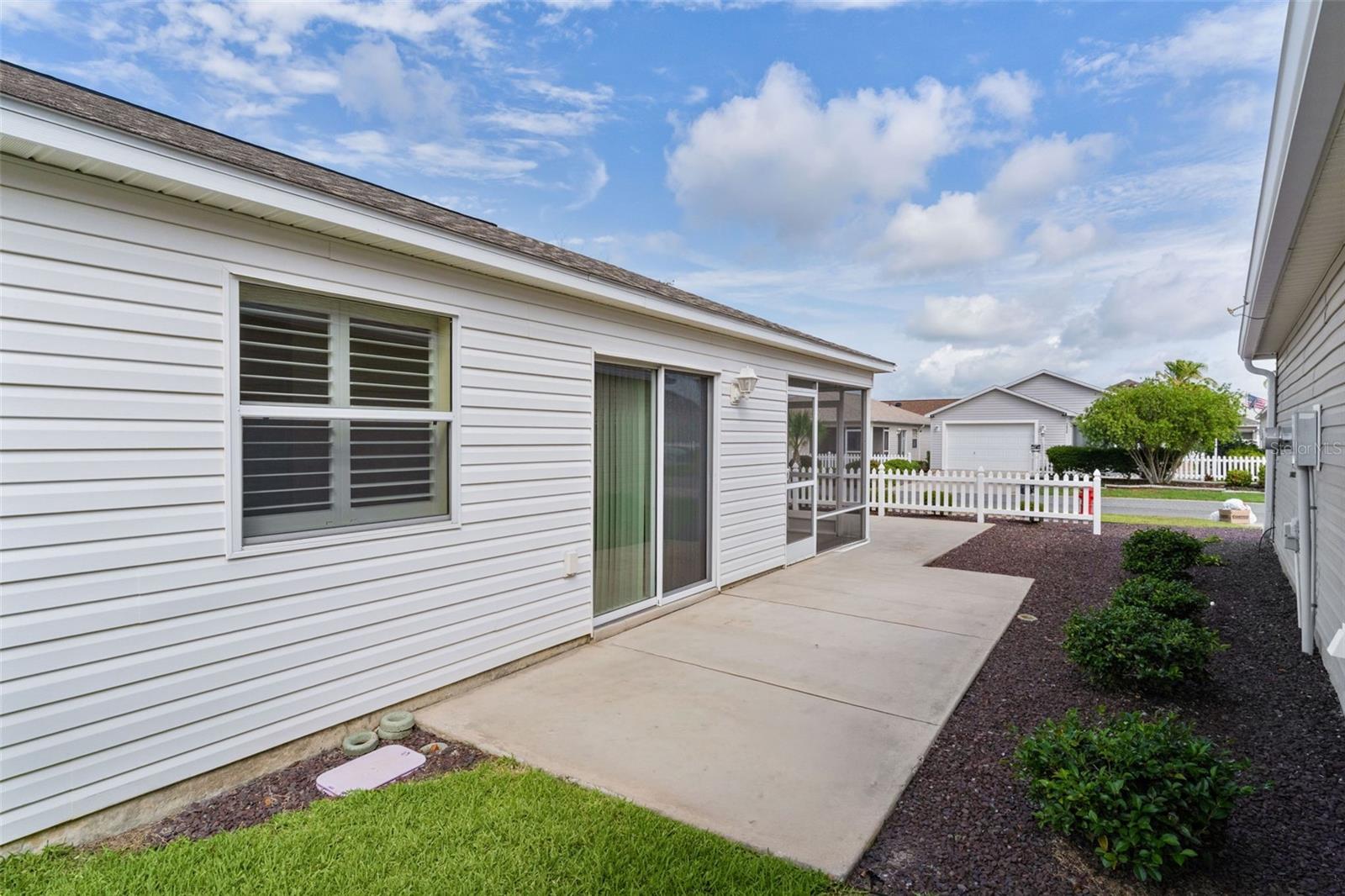 VILLAGES OF SUMTER HALLANDALE VILLAS - Residential