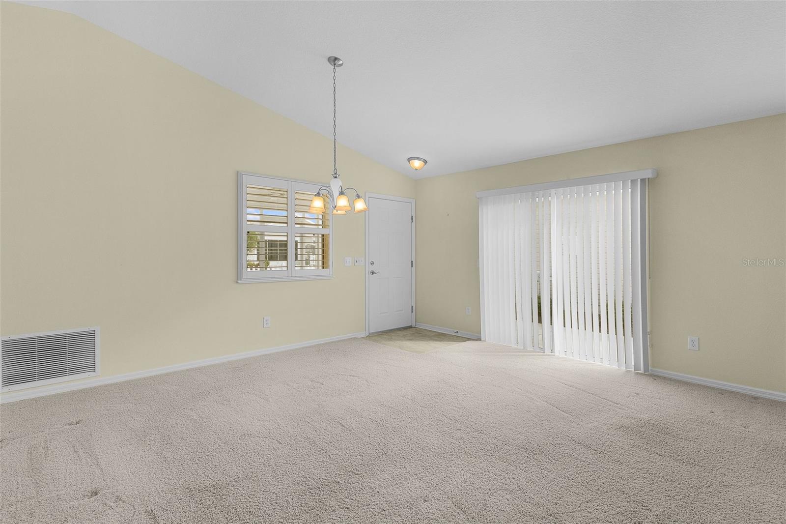 VILLAGES OF SUMTER HALLANDALE VILLAS - Residential
