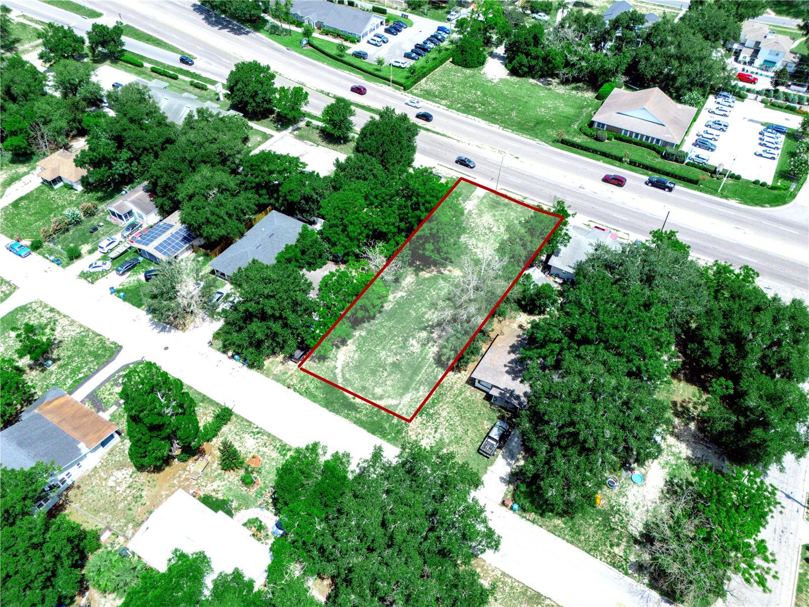 We are pleased to present this 0.3± acre development opportunity with frontage on State Road 60 (Highway 60) in Lake Wales, Florida.

State Road 60 is a major east-west corridor spanning the state from Vero Beach to Tampa, providing exceptional visibility and accessibility. With an average daily traffic count of approximately 30,500 vehicles, the property offers outstanding exposure and convenient access from both State Road 60 and Euclid Avenue.

Professional zoning allows for a wide variety of development opportunities, including professional or medical offices, multifamily residential, childcare facilities, restaurants, and other compatible commercial uses, making this an excellent investment or owner-user opportunity.