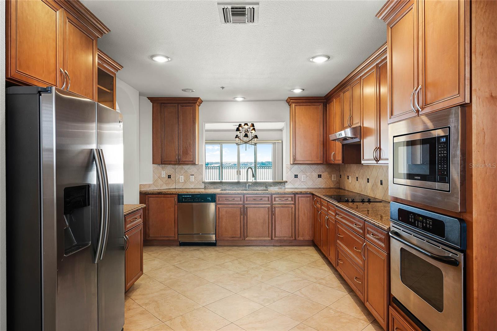 VIZCAYA HEIGHTS CONDO - Residential