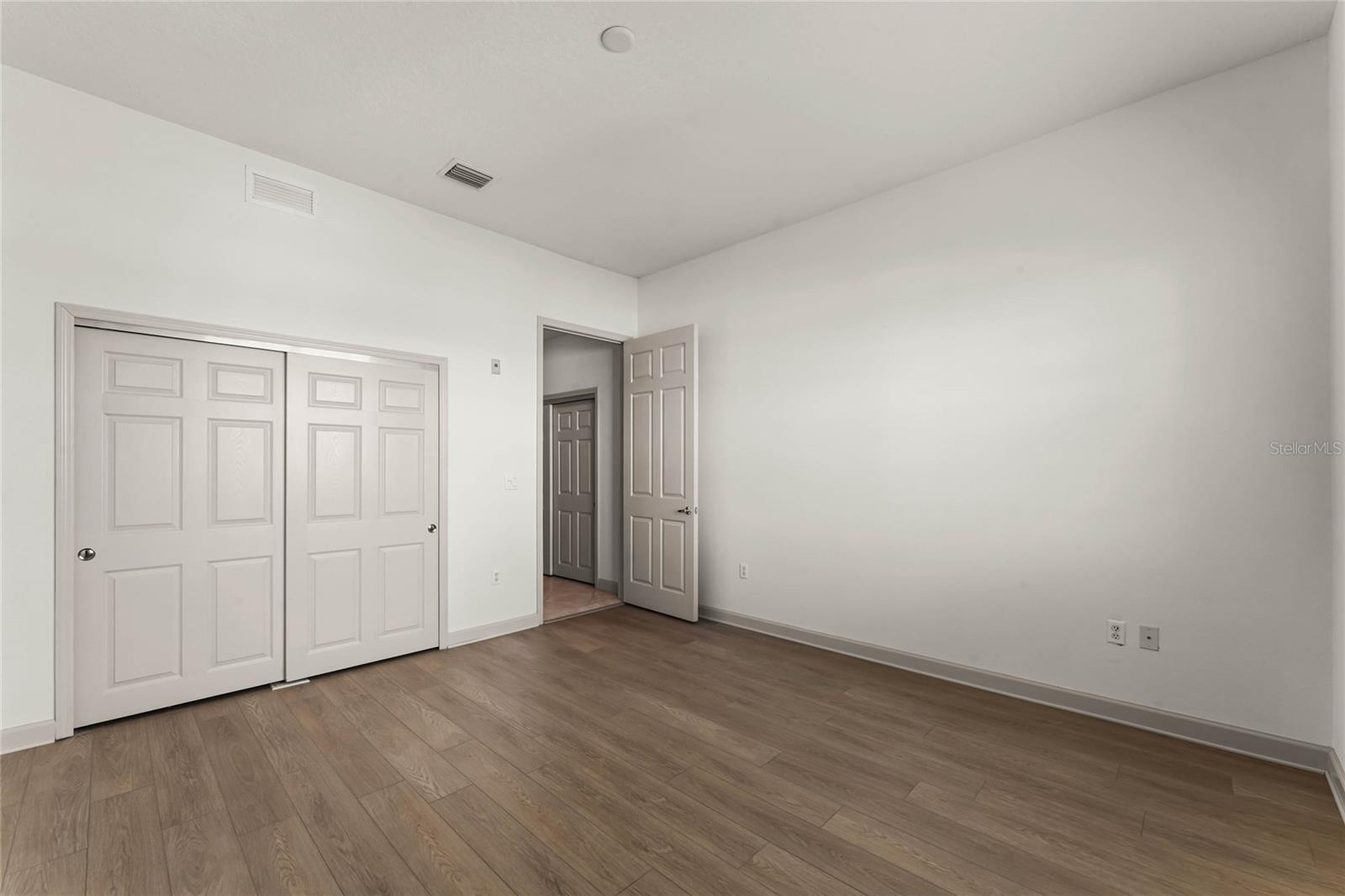 VIZCAYA HEIGHTS CONDO - Residential