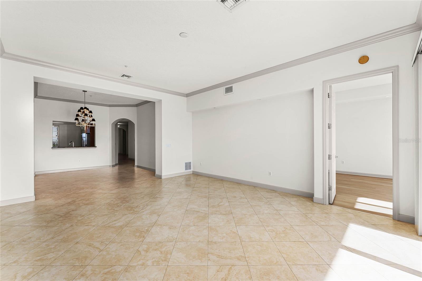VIZCAYA HEIGHTS CONDO - Residential