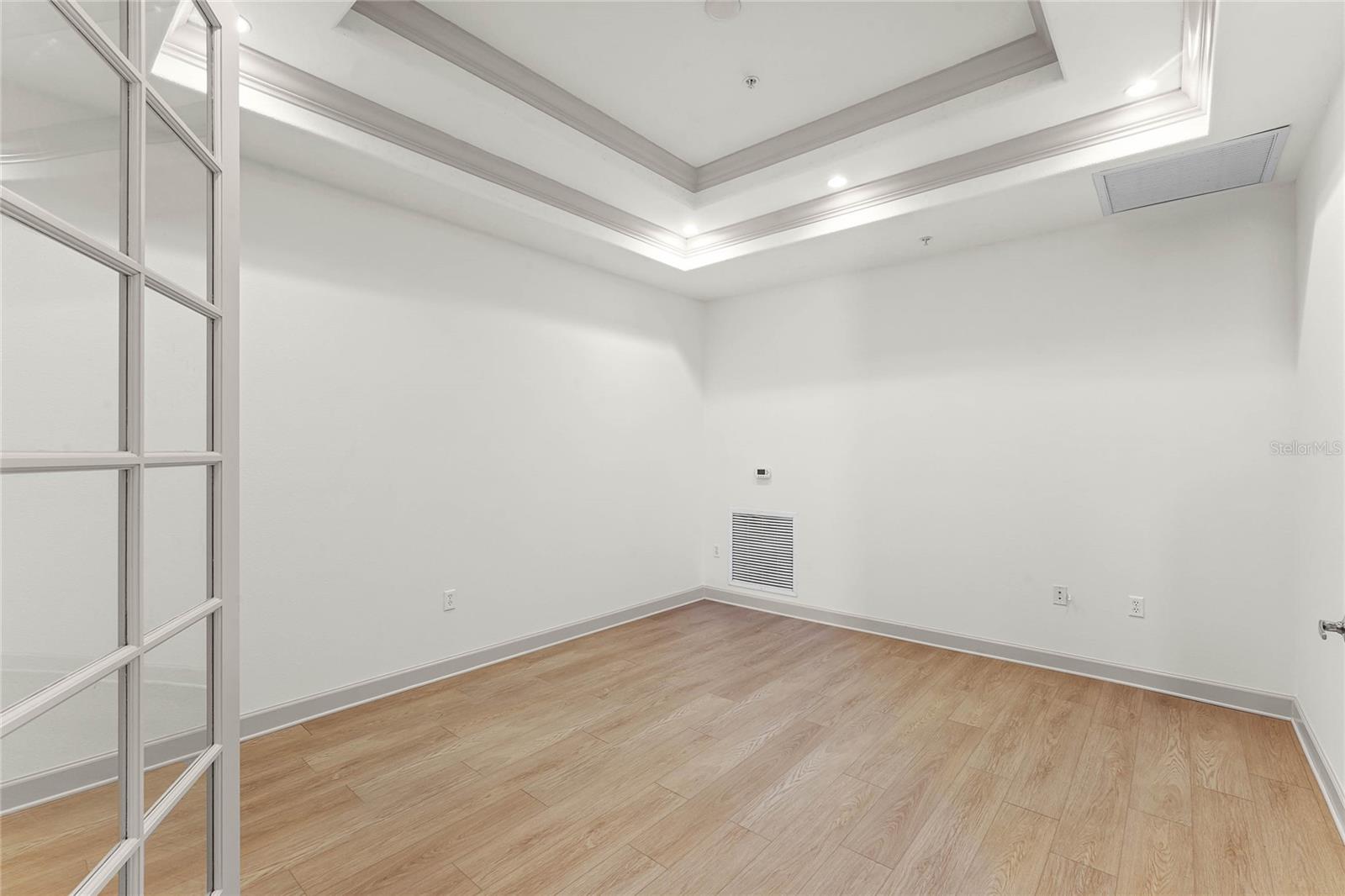 VIZCAYA HEIGHTS CONDO - Residential