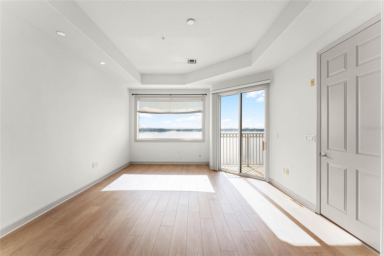 VIZCAYA HEIGHTS CONDO - Residential