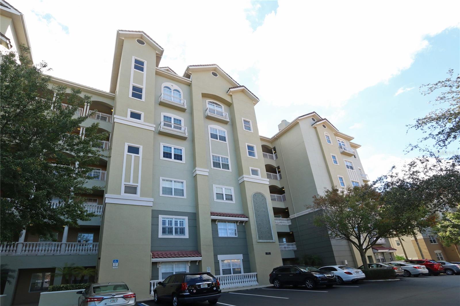 VIZCAYA HEIGHTS CONDO - Residential
