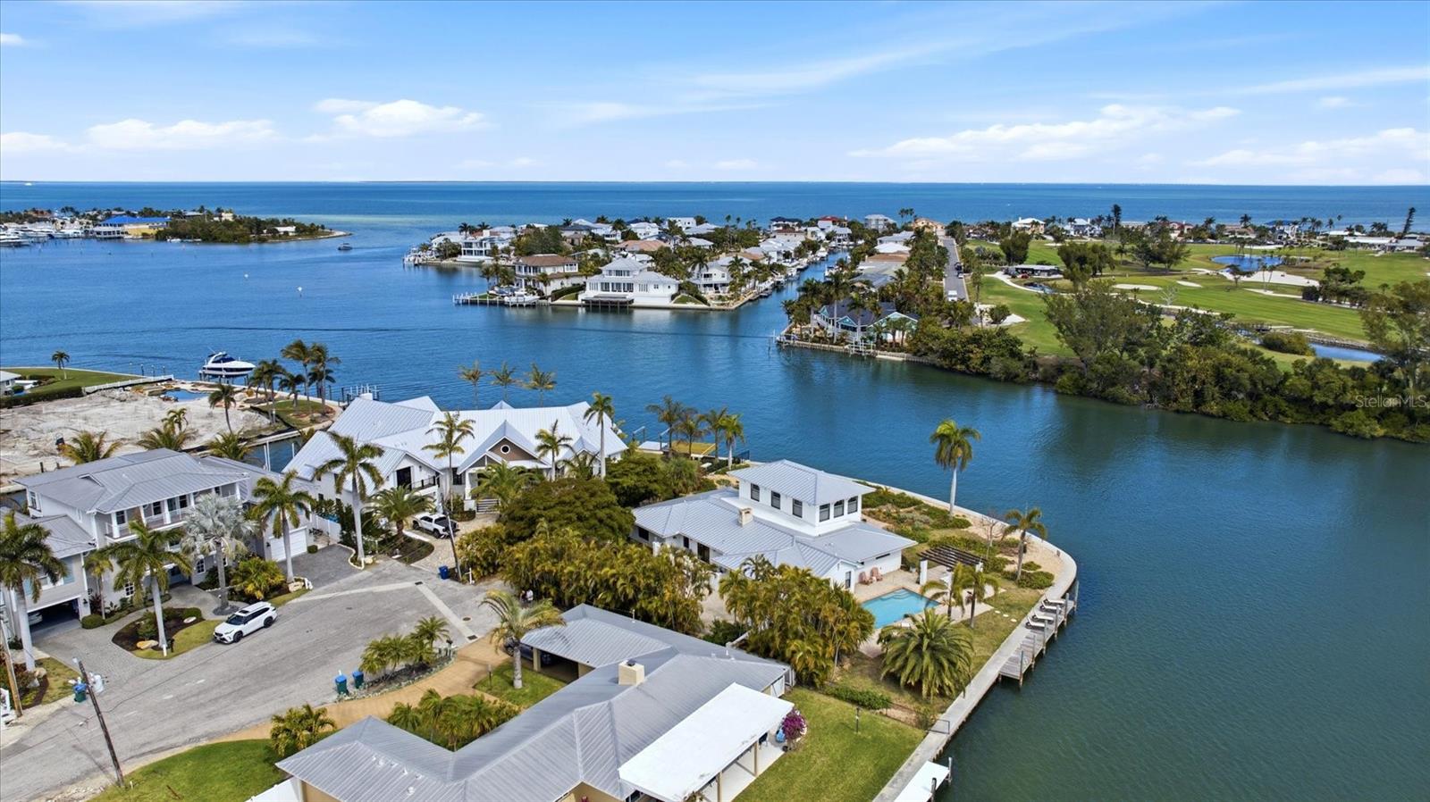 BAY PALMS ADD 8TH UN - Residential