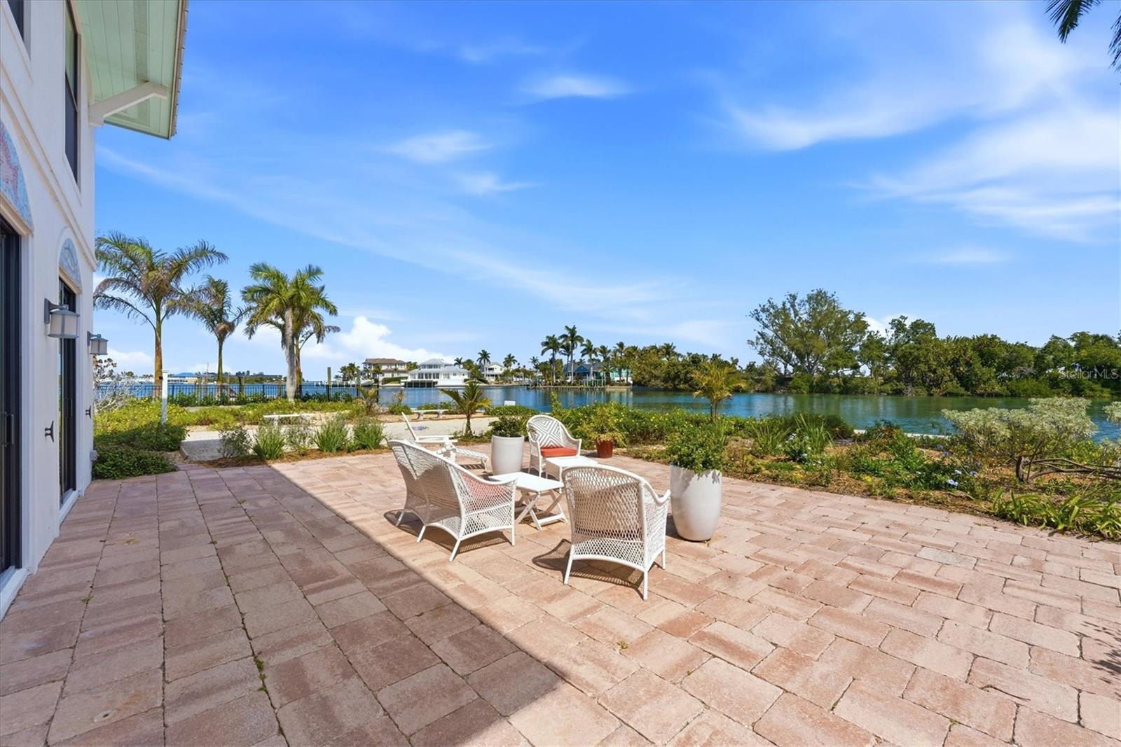 BAY PALMS ADD 8TH UN - Residential