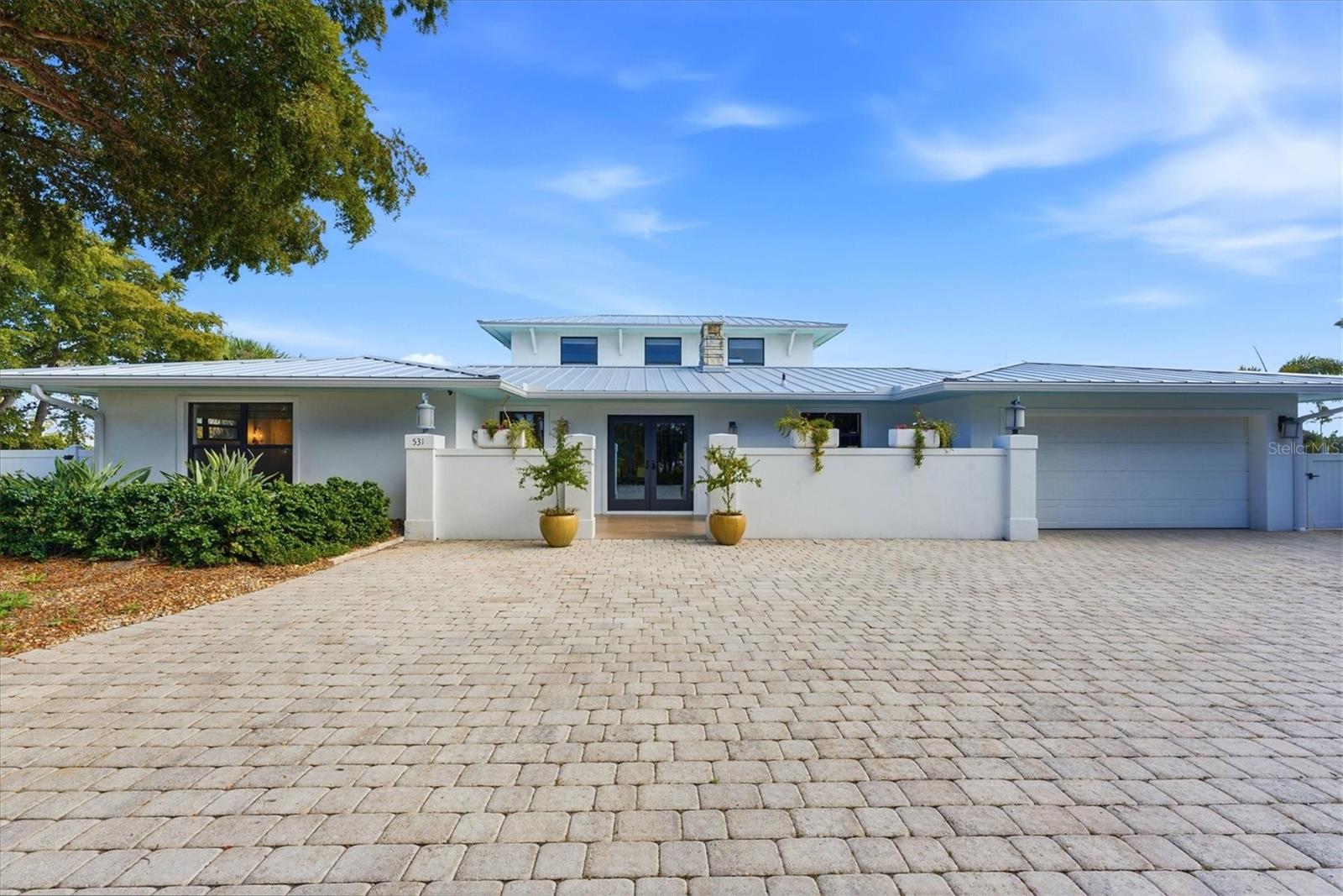 BAY PALMS ADD 8TH UN - Residential