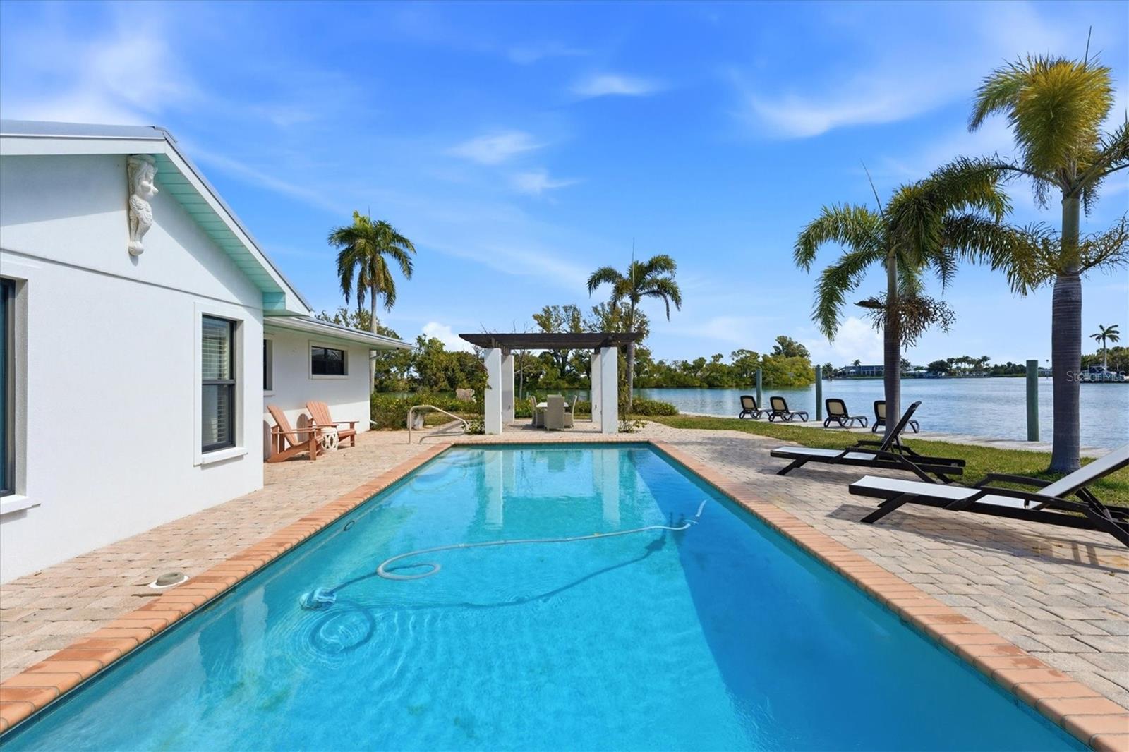 BAY PALMS ADD 8TH UN - Residential