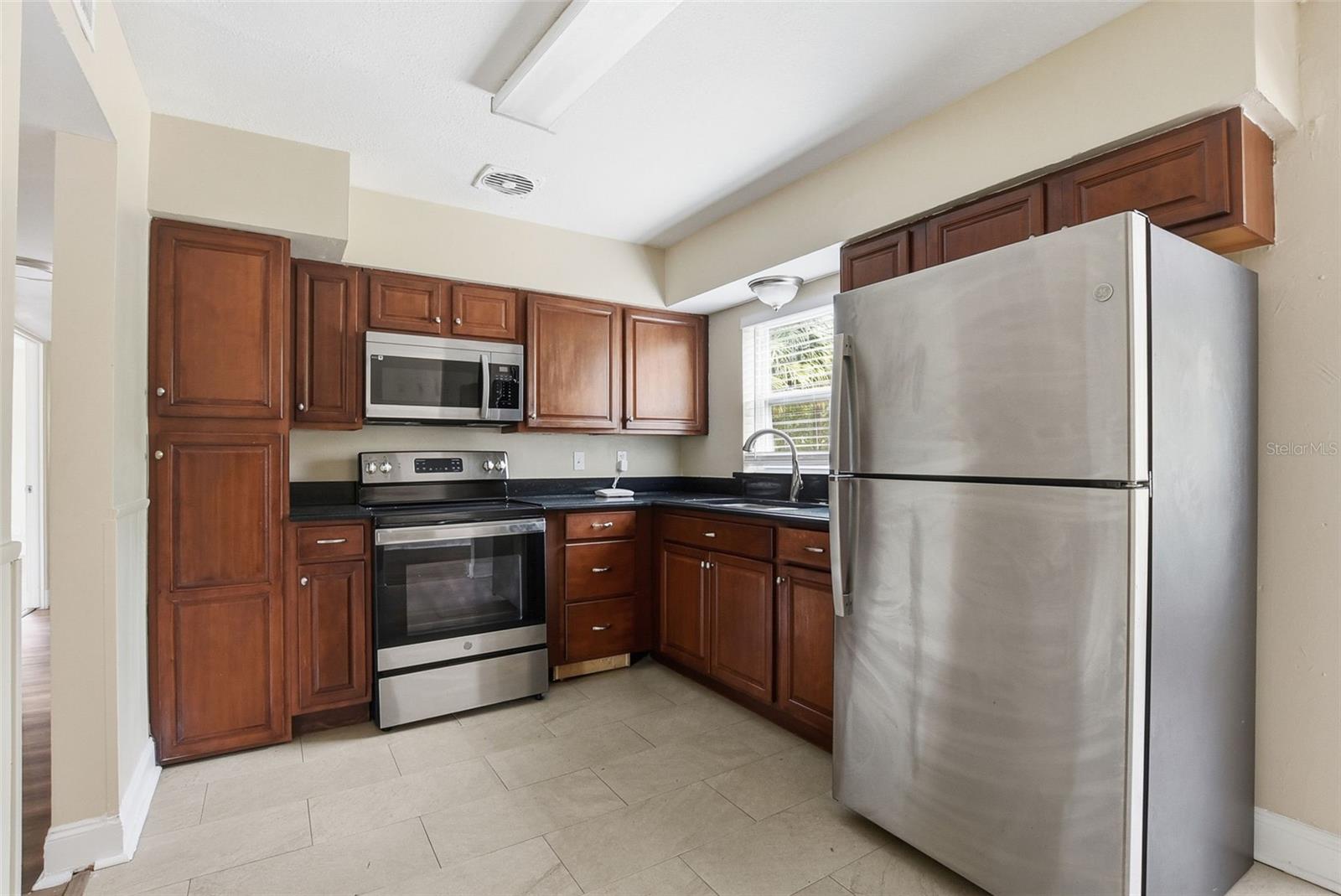 MEADOWBROOK ACRES - Residential