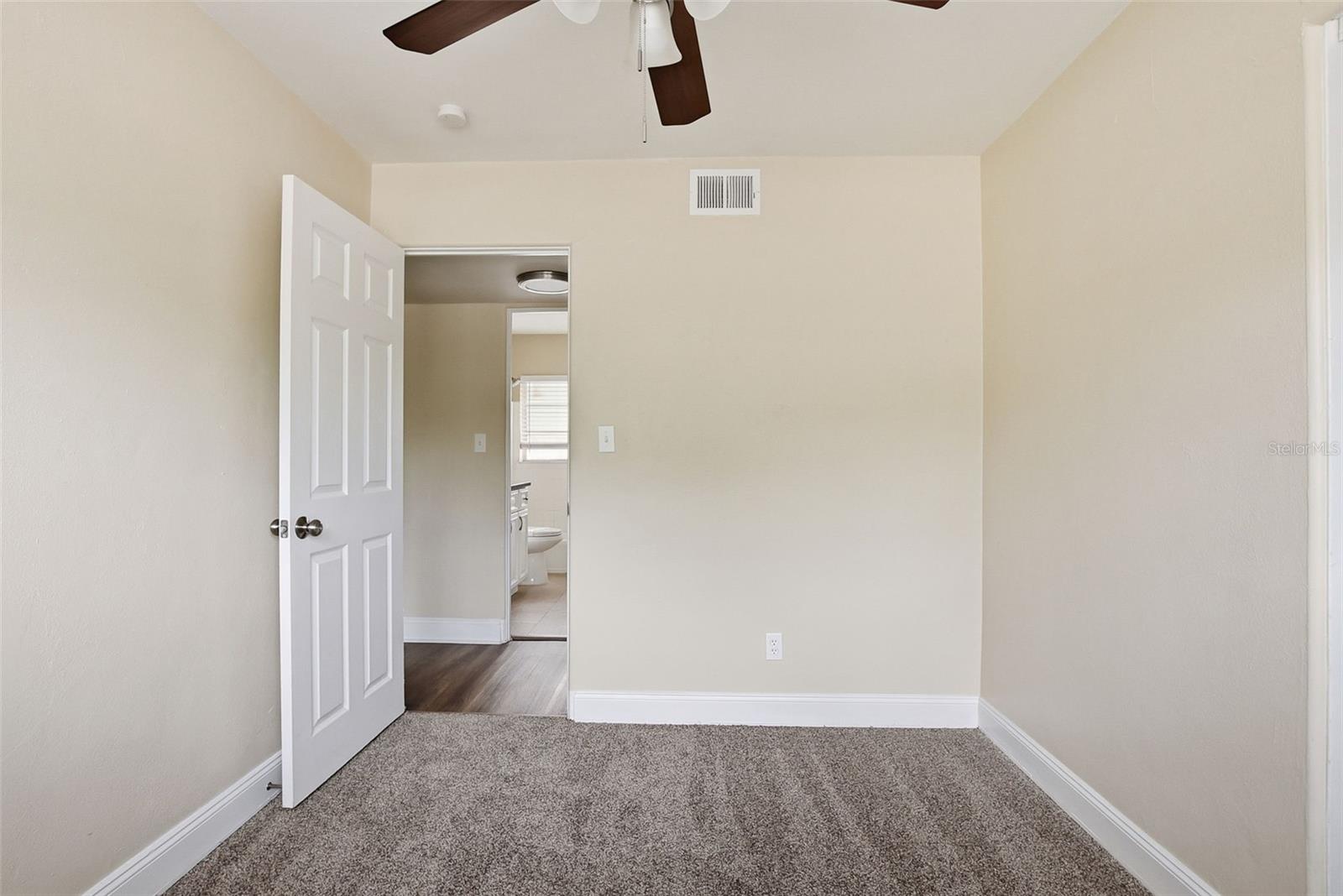 MEADOWBROOK ACRES - Residential