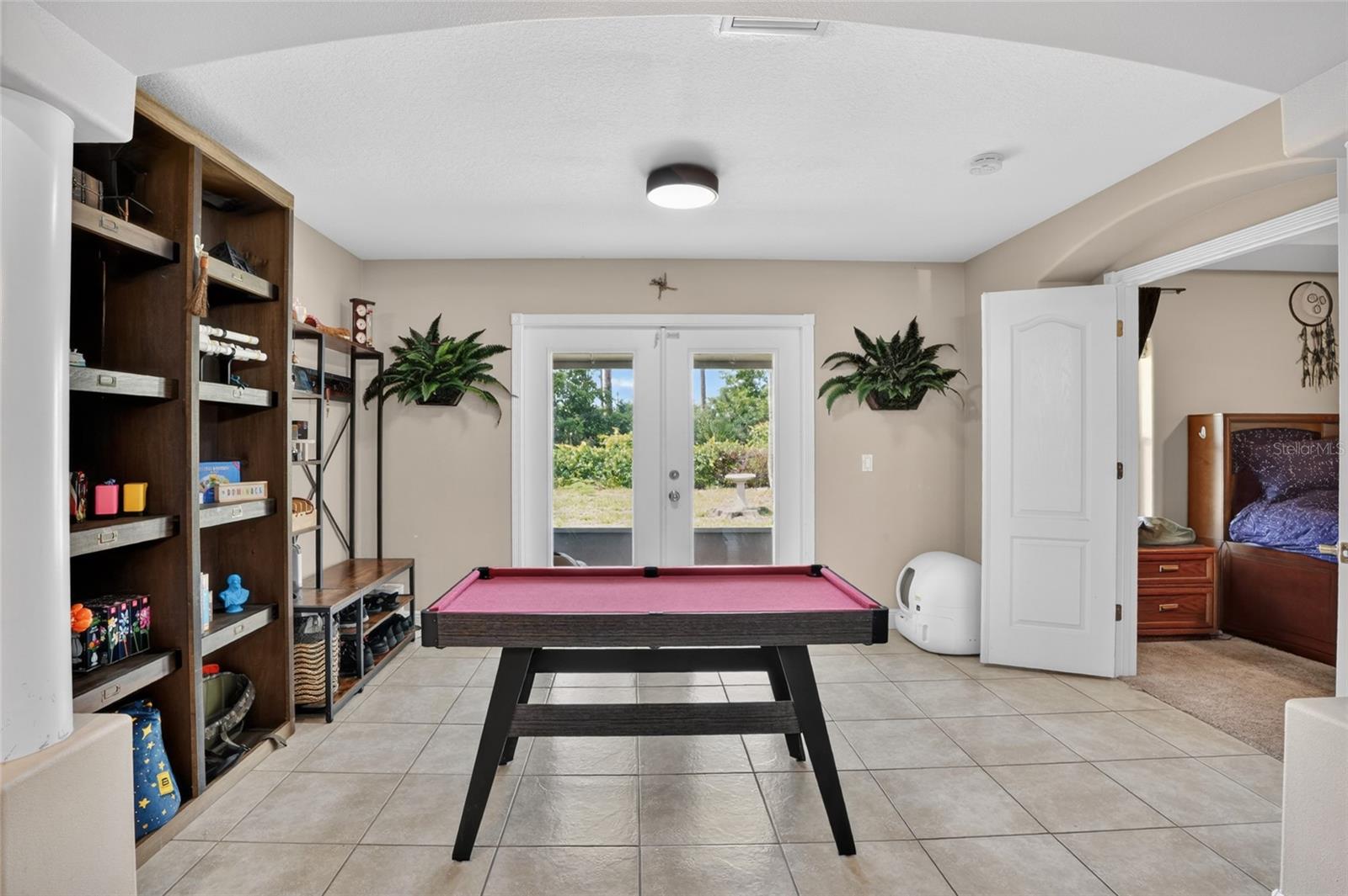 OAKS AT MEADOW WOODS - Residential