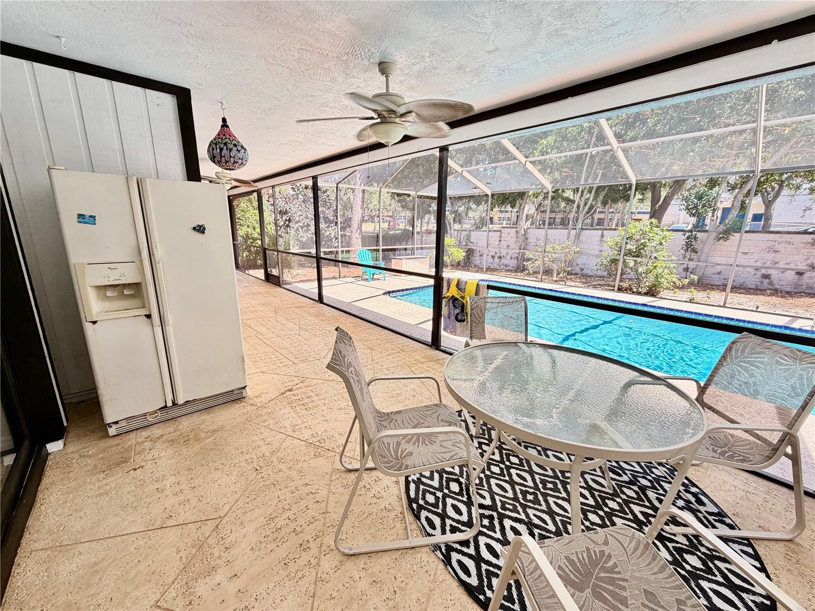 SUTTON PLACE - Residential